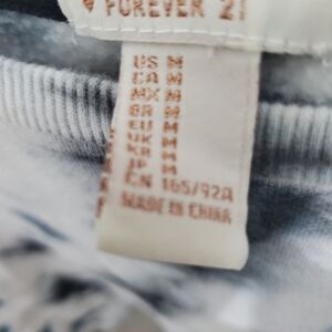 Forever 21 Monochrome Knit Top